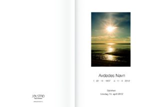 Bilde av solnedgang på programhefte fra Jølstad