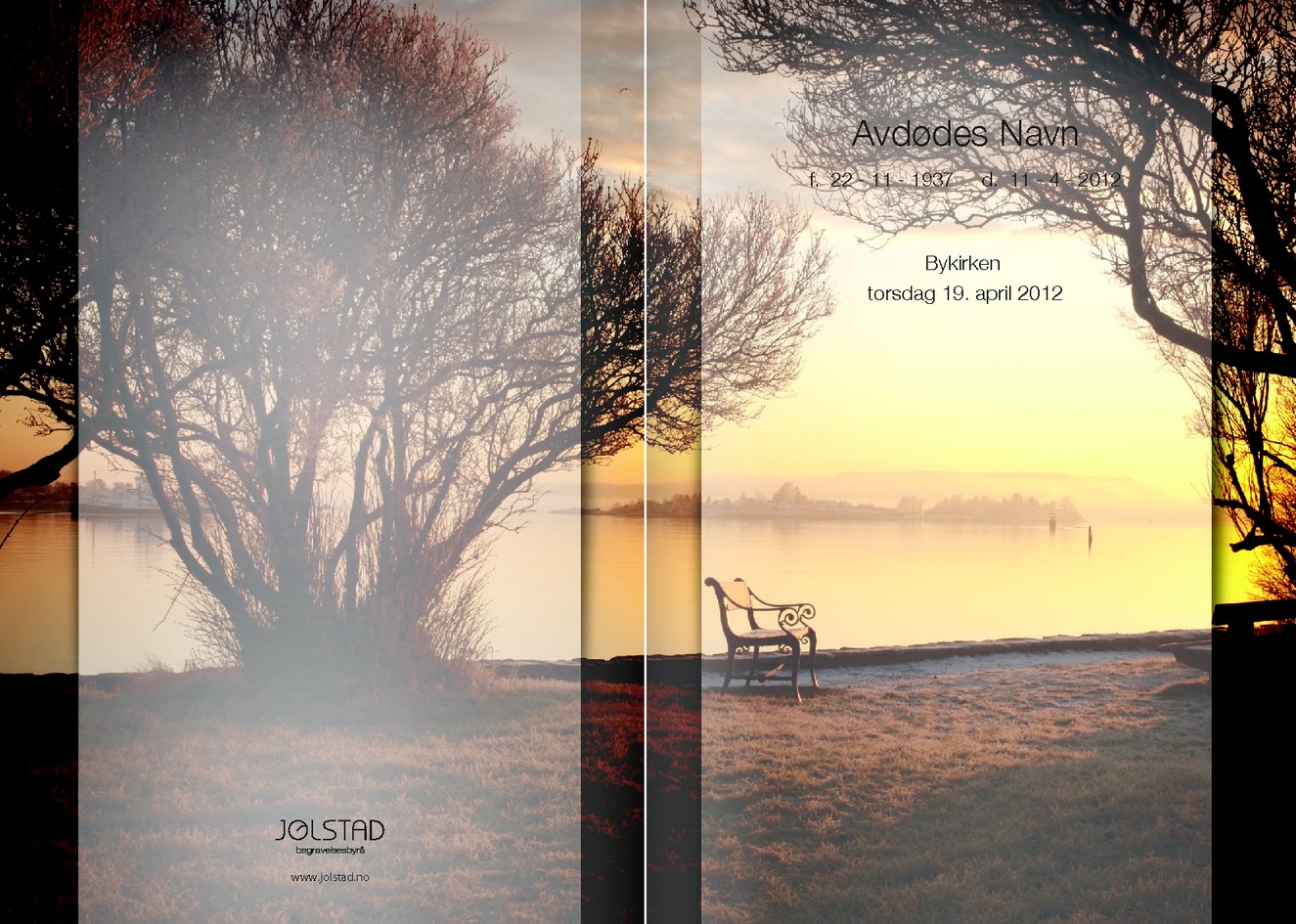 Tom benk i et landskap som motiv på programhefte fra Jølstad